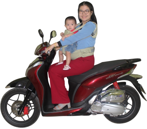 Địu ngồi xe máy Sbaby